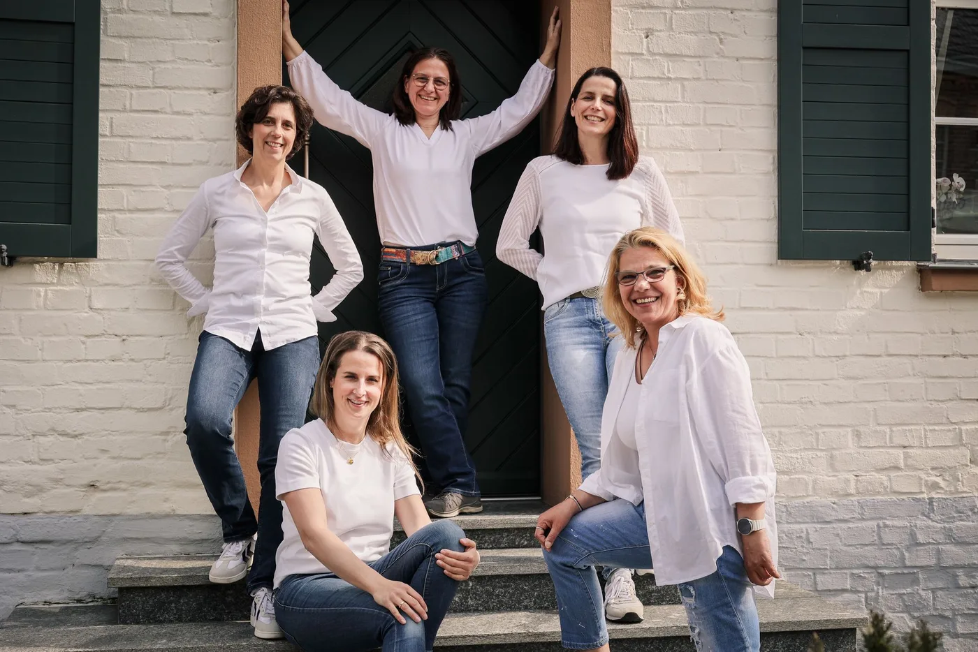 Team der Praxis Schellhas in Grevenbroich